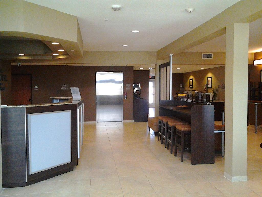 Microtel Inn & Suites Котула Екстериор снимка