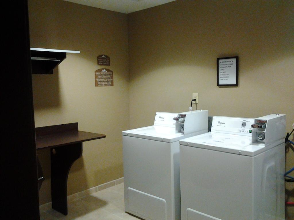 Microtel Inn & Suites Котула Екстериор снимка